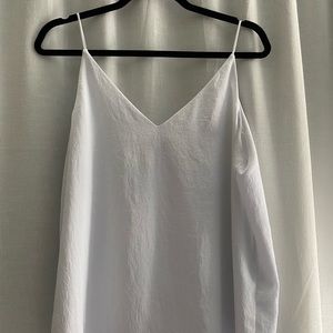 Vince Camino - White V Neck Tank Top Blouse - size Large